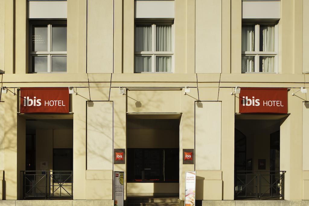 Отель Ibis Versailles Chateau Экстерьер фото